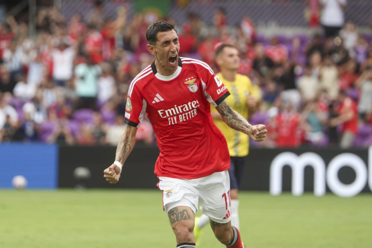 Benfica gifle Auckland