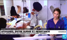 350 personnalités appellent la France à accueillir les Afghanes qui ont fui leur pays