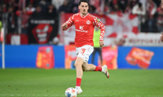 Anthony Caci : « Je suis trop vieux pour Strasbourg maintenant »