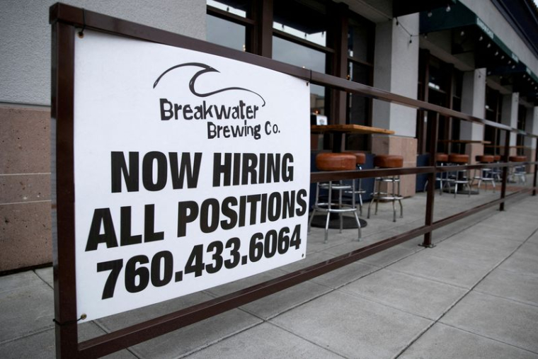 ÉTATS-UNIS: LE SECTEUR PRIVÉ A CRÉÉ PLUS D'EMPLOIS QUE PRÉVU EN FÉVRIER