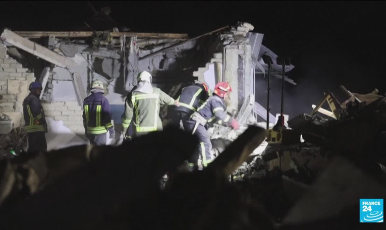Ukraine: deuil de 3 jours suite aux bombardements dans la région Kharkiv