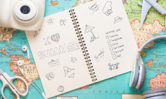 Avec l’Instax mini, les carnets de voyages reviennent au goût du jour