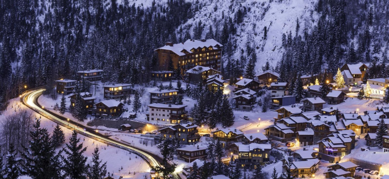 La crise du Covid-19 semble cependant avoir dynamisé le marché immobilier dans ces stations de ski. (illustration) (Pixabay)