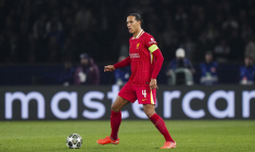 Quand Van Dijk se moque du comportement de Luis Campos à la mi-temps de PSG-Liverpool