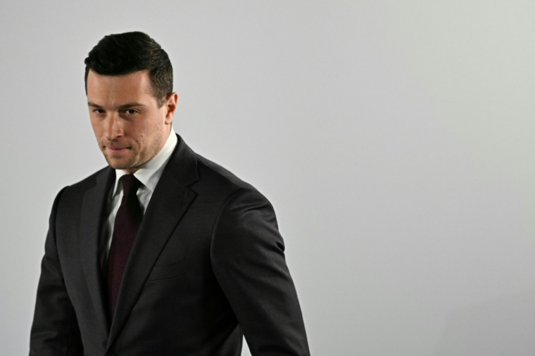 Le président du Rassemblement national Jordan Bardella, le 15 mars 2026 à Beaucaire, dans le Gard    ( AFP / Gabriel BOUYS )