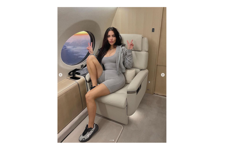 Un avion assez grand pour accueillir 18 personnes (Capture Instagram @kimkardashian)