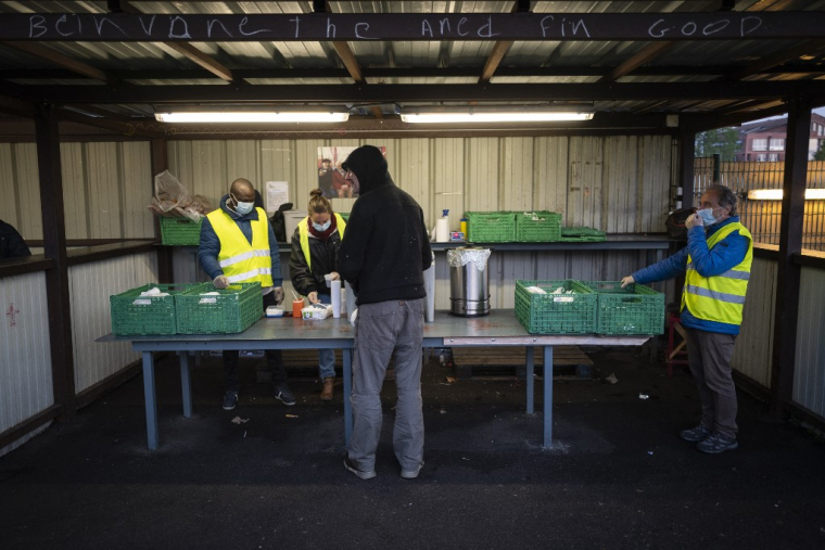 ( AFP / LIONEL BONAVENTURE )