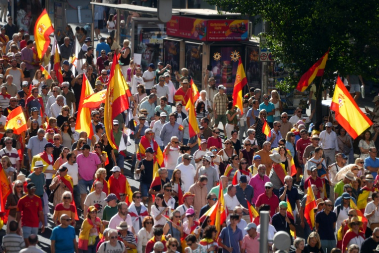 Manifestation à Madrid contre la gestion par le gouvernement espagnol de l’afflux récent de migrants à Ceuta, le 26 septembre 2026 à Madrid  ( AFP / OSCAR DEL POZO )
