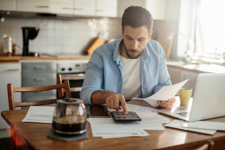 Assurances et épargnes : la méfiance avant les élections / iStock.com - Geber86