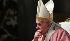 L'ÉGLISE CATHOLIQUE NE PEUT PAS BÉNIR LES UNIONS ENTRE PERSONNES DE MÊME SEXE, DIT LE VATICAN