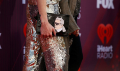 G-III APPAREL RACHÈTE LA MARQUE KARL LAGERFELD POUR 210 MILLIONS DE DOLLARS