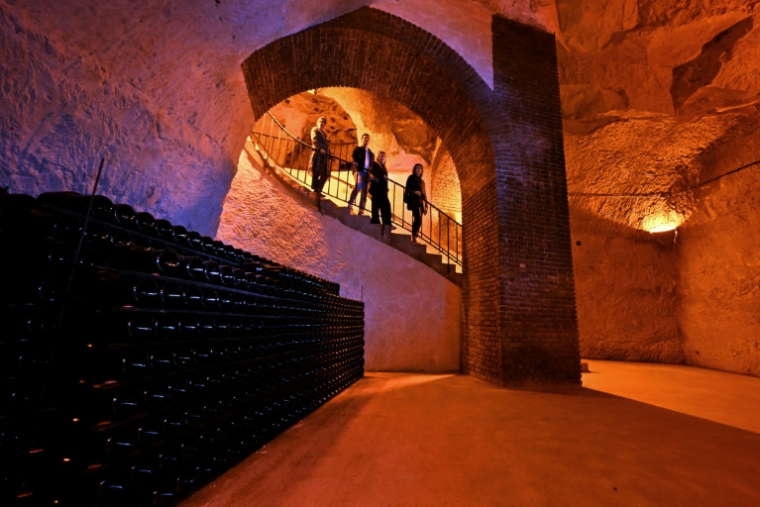 Les caves de la maison de champagne Taittinger à Reims, le 17 mars 2025 dans la Marne ( AFP / FRANCOIS NASCIMBENI )