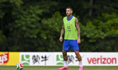 Et pourquoi pas remettre Lucas Hernandez à gauche ?
