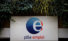 La façade d'une agence Pôle Emploi à Paris
