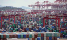 CHINE: LES EXPORTATIONS EN HAUSSE 13,4% SUR LES TROIS PREMIERS MOIS DE L'ANNÉE