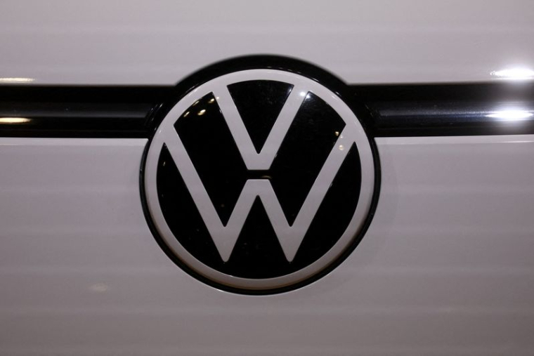 VOLKSWAGEN REÇOIT LE FEU VERT DU RÉGULATEUR EUROPÉEN POUR LE RACHAT D'EUROPCAR