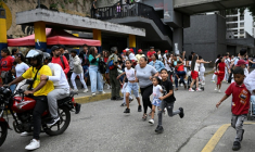 Scènes de panique à Caracas après un double séisme, le 24 juin 2026 ( AFP / Federico PARRA )