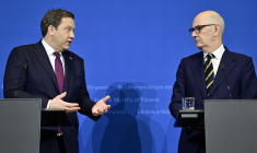 Les ministres des Finances allemand et français, Lars Klingbeil et Roland Lescure, à Berlin, le 19 janvier 2026 ( AFP / JOHN MACDOUGALL )