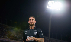 Un gardien argentin montre son postérieur à Sergio Ramos