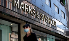 MARKS & SPENCER VA SUPPRIMER 950 EMPLOIS