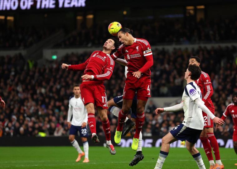 Santé mentale : des chercheurs appellent à revoir la conception des ballons pour les rendre moins dangereux
