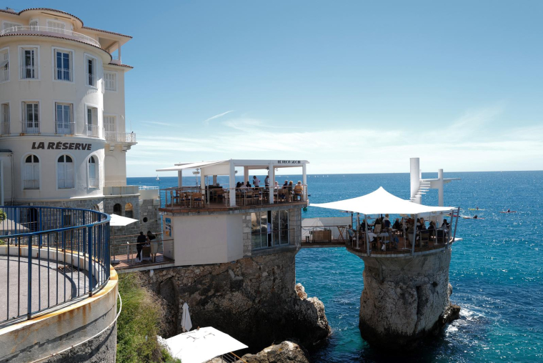 ( AFP / VALERY HACHE )