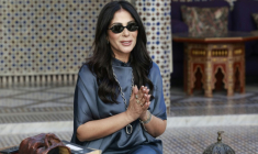 L'actrice égyptienne Mona Zaki lors d'un entretien à l'AFP en marge du festival international du film de Marrakech, le 3 décembre 2025 à Marrakech  ( AFP / Abdel Majid BZIOUAT )