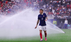Lucas Digne, gare aux angles morts