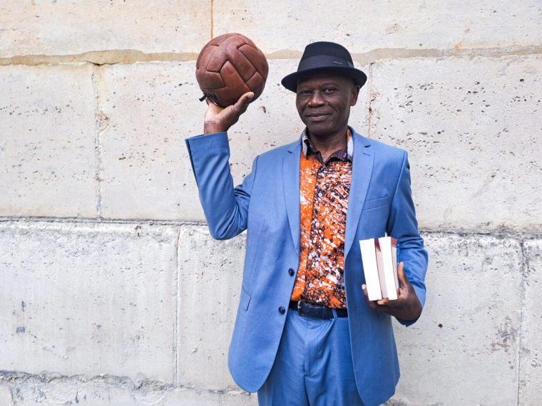 Eugène Ébodé : « Football et littérature sont de très belles écoles »