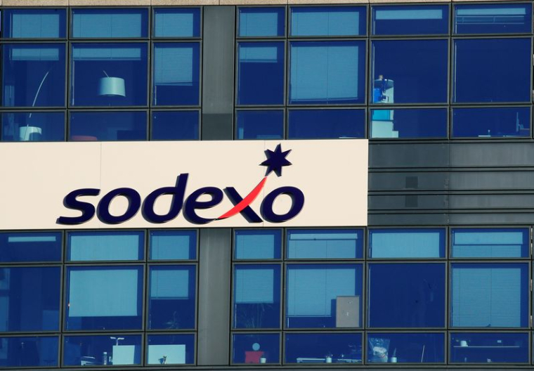 SODEXO RÉDUIT SES PRÉVISIONS, CITANT DES INCERTITUDES LIÉES AU COVID ET LA GUERRE EN UKRAINE