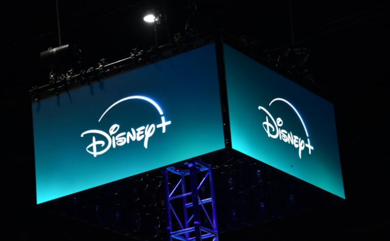 Disney a publié jeudi un chiffre d'affaires trimestriel inférieur aux prévisions des analystes, marqué par des performances en demi-teinte des films du groupe et la confirmation de l'essoufflement de la télévision traditionnelle ( AFP / Chris DELMAS )