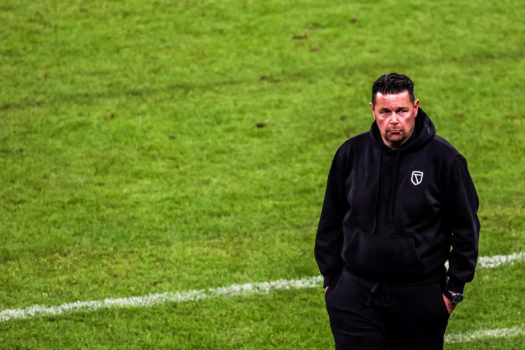 Liverpool intéressé par Pierre Sage ?