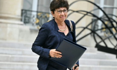 La ministre de la Transition écologique Monique Barbut, le 27 juillet 2026, à l'Elysée. ( AFP / LOU BENOIST )