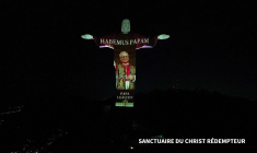 Le Christ Rédempteur de Rio célèbre le nouveau pape