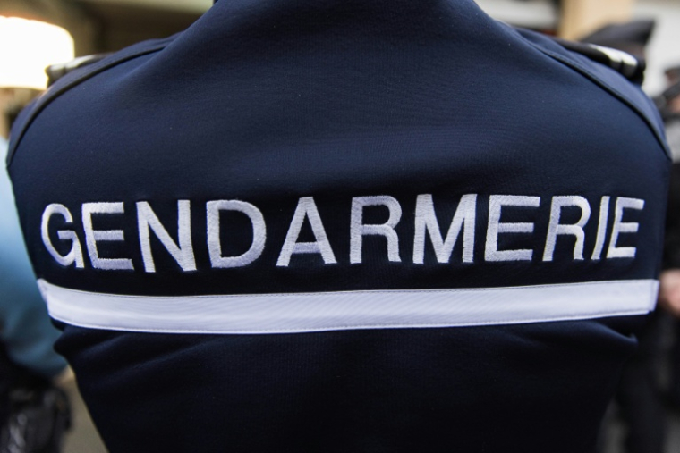 La femme de Jérôme Barella et mère de ses deux fillettes¨a déposé plainte pour viol et violences conjugales contre son mari, suspecté du viol et du meurtre de Lyhanna dans le Gers ( AFP / Sameer Al-DOUMY )