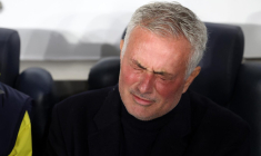 José Mourinho suspendu quatre matchs après ses propos envers le banc de Galatasaray