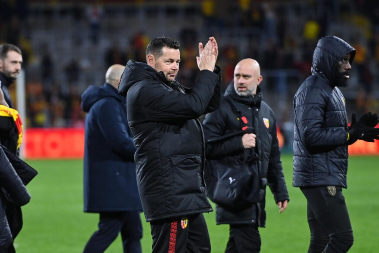 Le PSG trop fort pour la Ligue 1 selon Pierre Sage ?