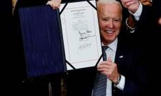 USA: BIDEN INSTAURE UN JOUR FÉRIÉ POUR COMMÉMORER LA FIN DE L'ESCLAVAGE