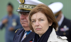 VENTES D'ARMES: PARIS DÉMENT CONTREVENIR AU DROIT INTERNATIONAL