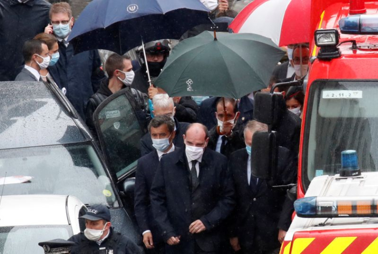 CASTEX ET DARMANIN SUR LES LIEUX DE L'ATTAQUE À L'ARME BLANCHE À PARIS