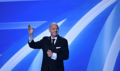 Le président de la Fifa Gianni Infantino, au début de la cérémonie du tirage au sort des groupes de la Coupe du monde 2026, à Washington, le vendredi 5 décembre 2025 ( AFP / Brendan SMIALOWSKI )