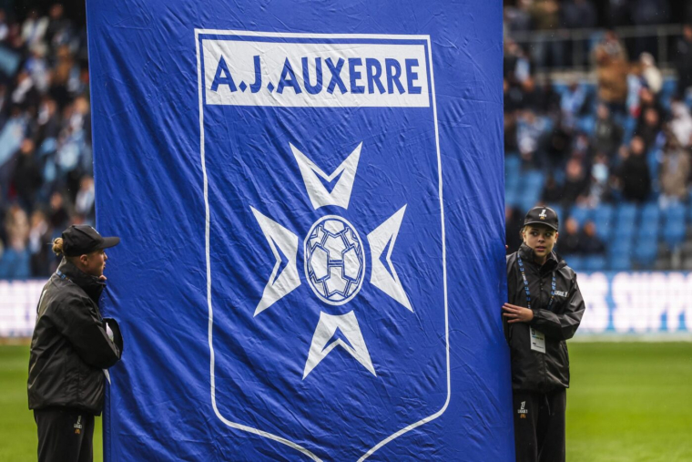 Auxerre rend hommage à un supporter décédé en plein match amateur