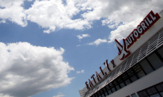 L'ITALIEN AUTOGRILL A SOUMIS UNE OFFRE SUR AREAS