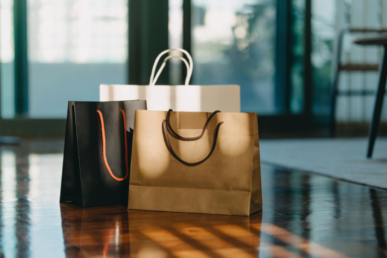 De plus en plus de célébrités craquent pour des marques à la fois stylées et écoresponsables. ( crédit photo : Getty Images )