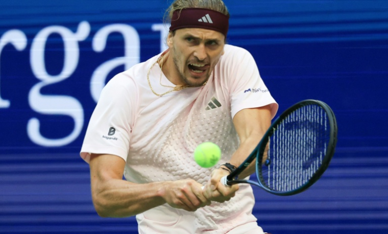 L'Allemand Alexander Zverev lors de sa demi-finale de l'US Open 2026 contre le Russe Karen Khachanov, à New York, le 11 septembre 2026 ( AFP / TIMOTHY A. CLARY )