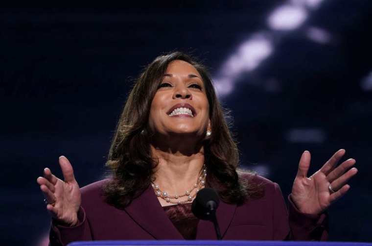 USA: KAMALA HARRIS ÉCRIT L'HISTOIRE EN DEVENANT COLISTIÈRE DE BIDEN