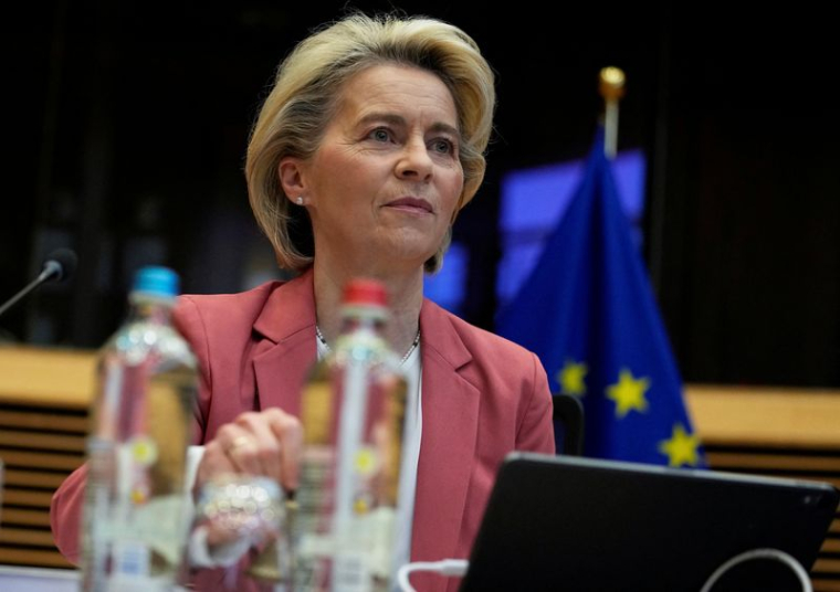 LES SANCTIONS DE L'UNION EUROPÉENNE CONTRE LA RUSSIE SONT PRÊTES, DIT VON DER LEYEN