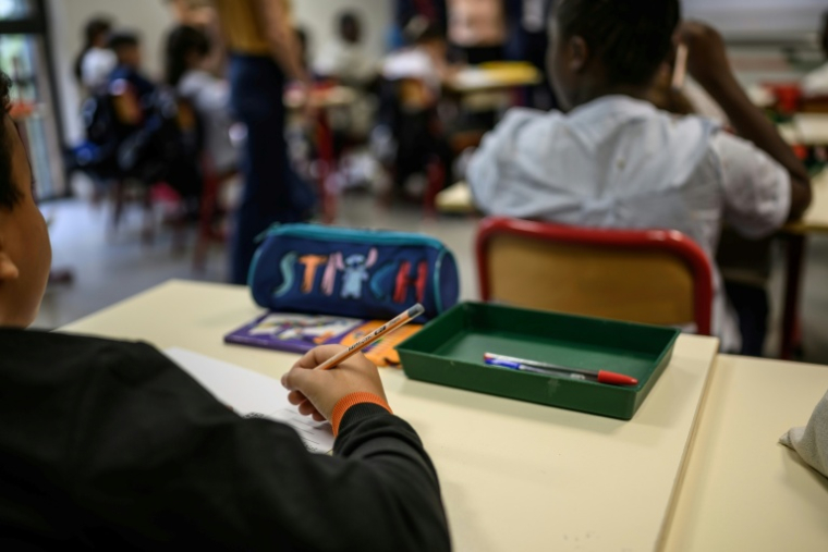 Rentrée des classes à Lyon, le 1er septembre 2025 ( AFP / JEFF PACHOUD )