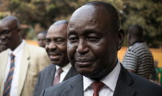 L'ancien président de la République centrafricaine, François Bozizé, arrive pour donner une conférence de presse, à Bangui, le 27 janvier 2020 ( AFP / FLORENT VERGNES )