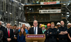 Le Premier ministre britannique Keir Starmer lors d'une visite de l'usine BAE Systems de Govan, à Glasgow, le 2 juin 2025 en Ecosse ( POOL / ANDY BUCHANAN )